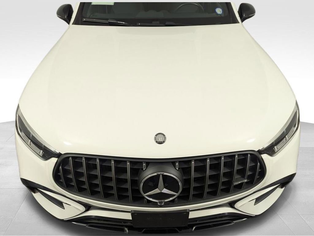 Used 2025 Mercedes-Benz GLC 43 AMG 4MATIC image 58