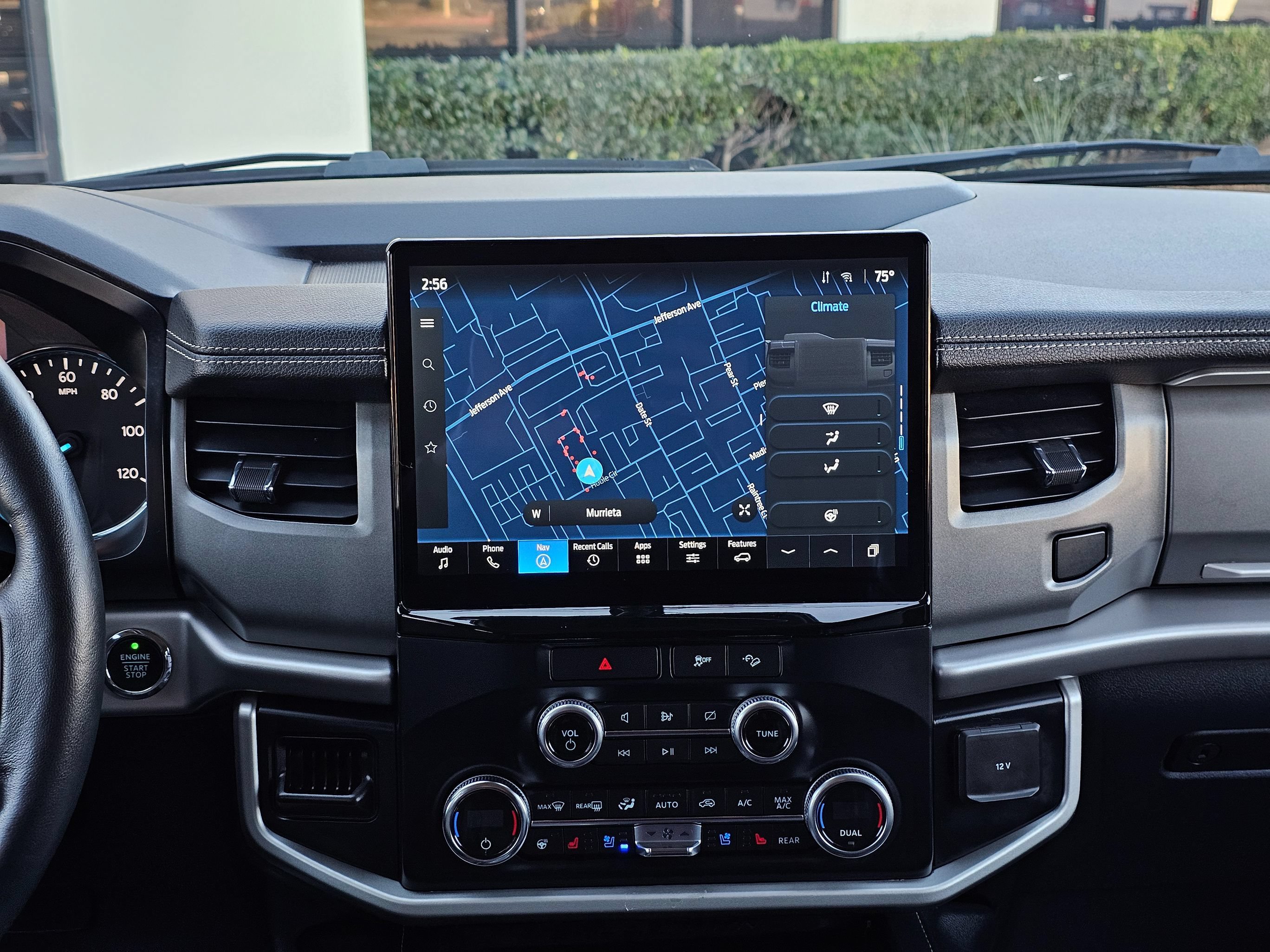 Used 2022 Ford Expedition XLT AWD/4WD image 26