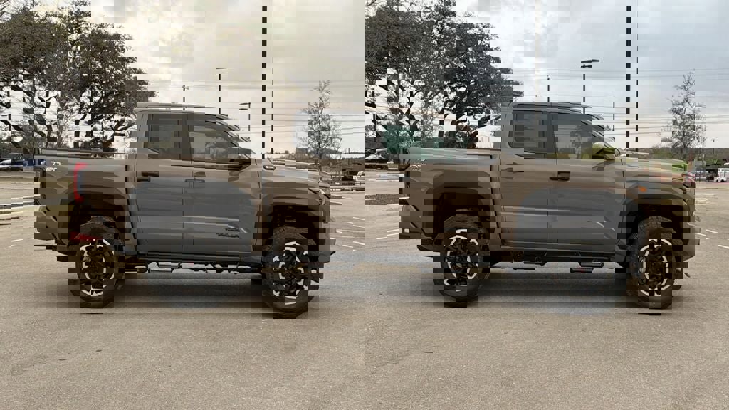 New 2026 Toyota Tacoma TRD Off-Road image 4