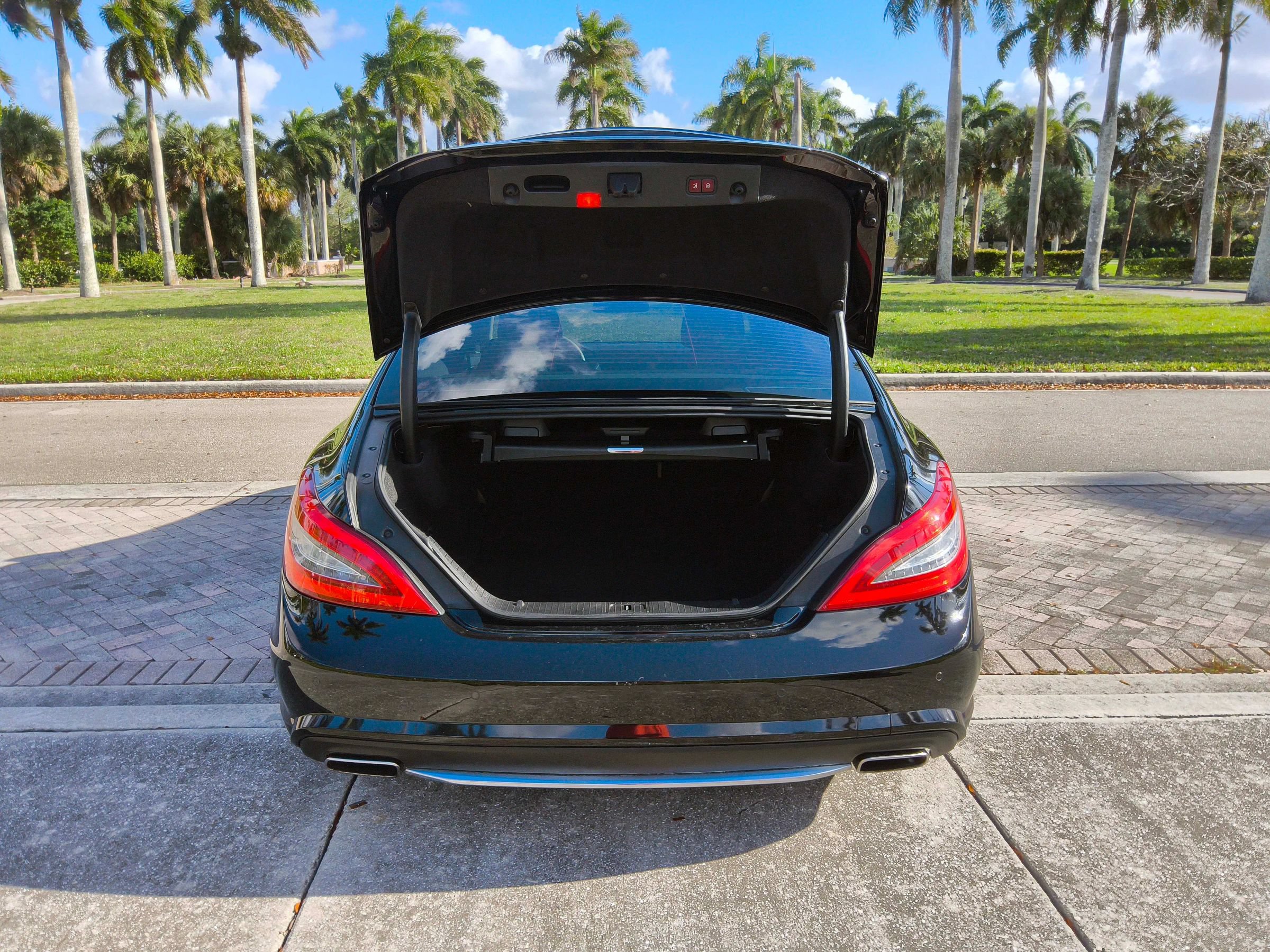 Used 2013 Mercedes-Benz CLS 550 4MATIC image 14