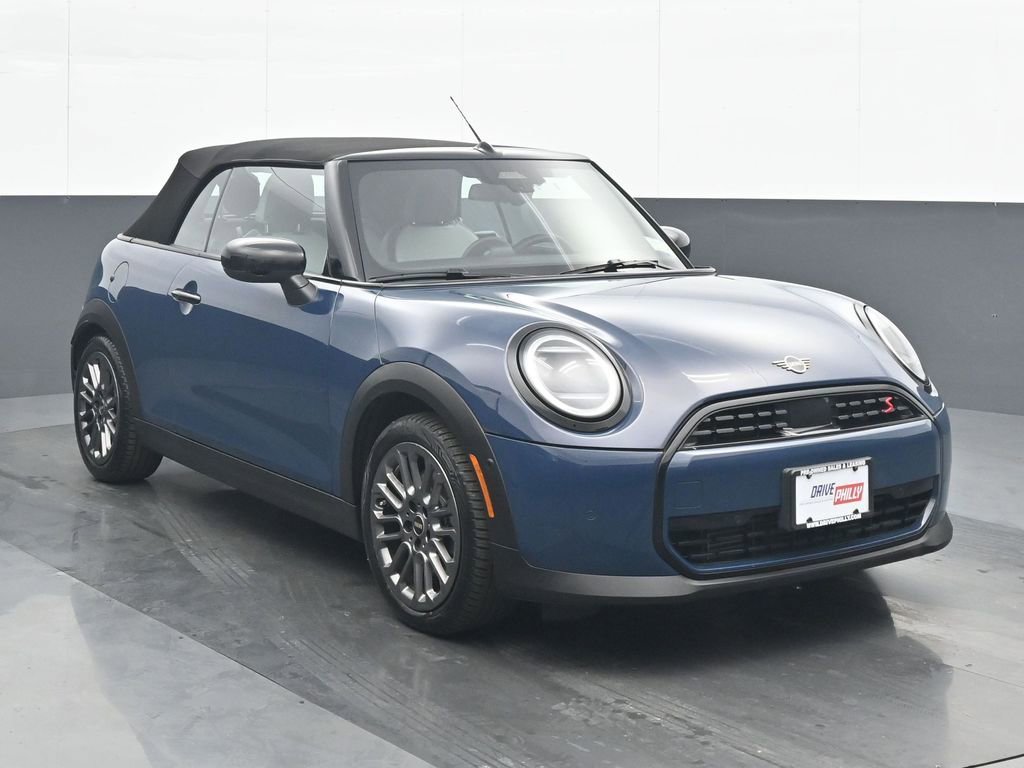 Used 2025 MINI Cooper S FWD image 9