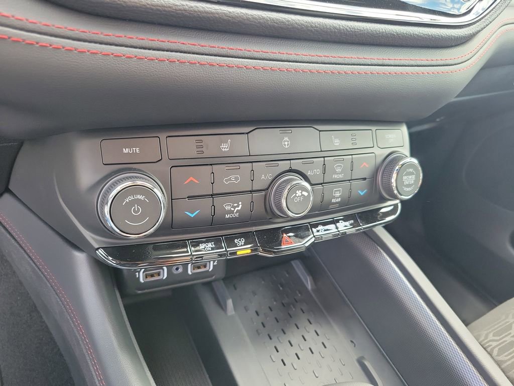 New 2026 Dodge Durango GT image 18