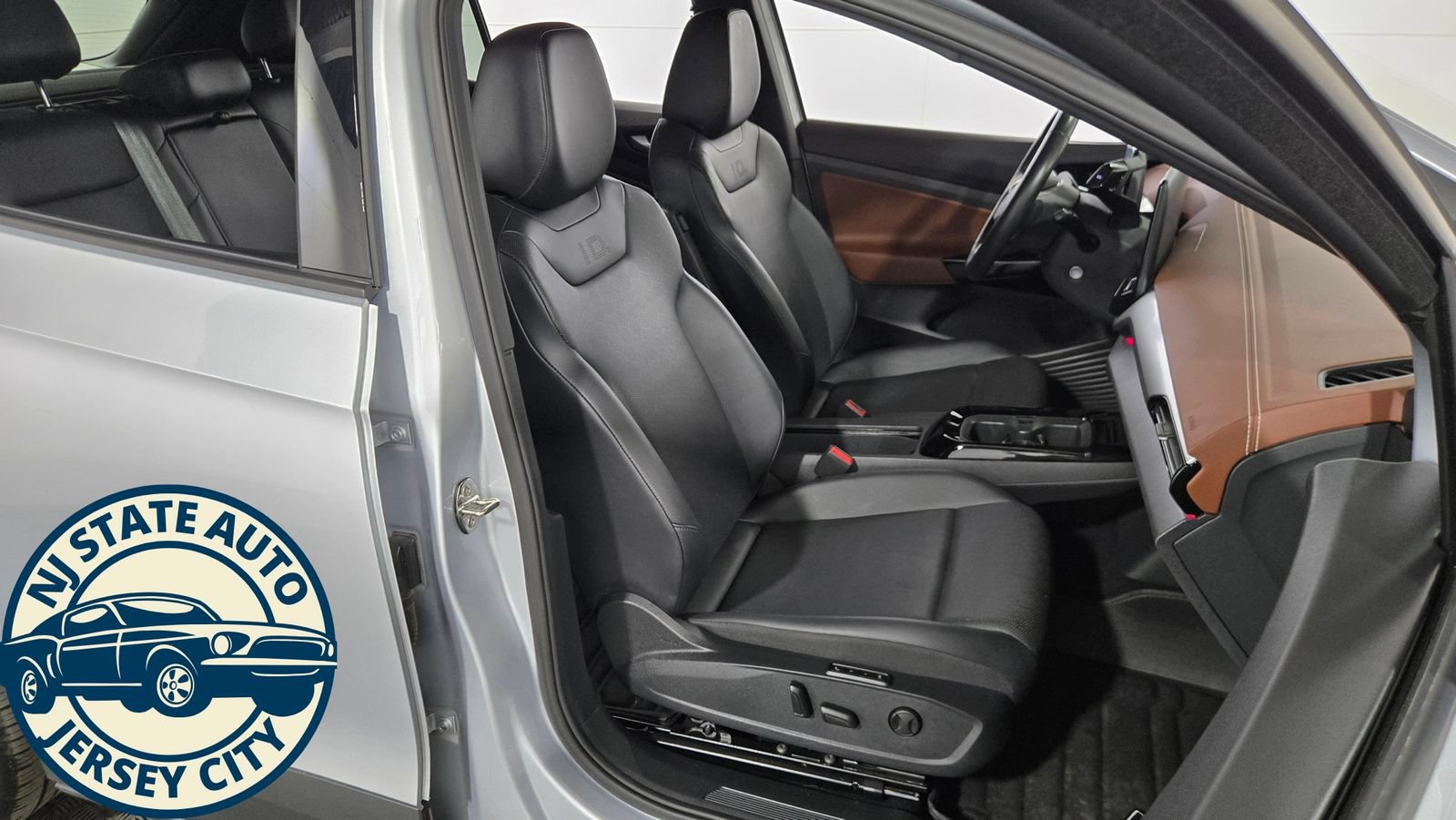 Used 2022 Volkswagen ID.4 Pro S RWD image 32