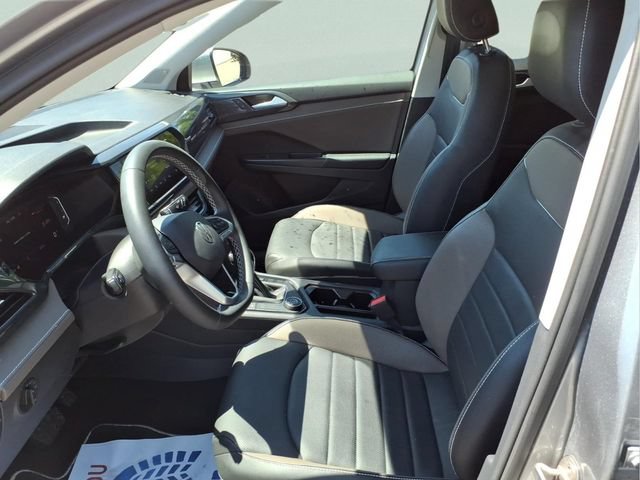 Used 2023 Volkswagen Taos SEL AWD/4WD image 11