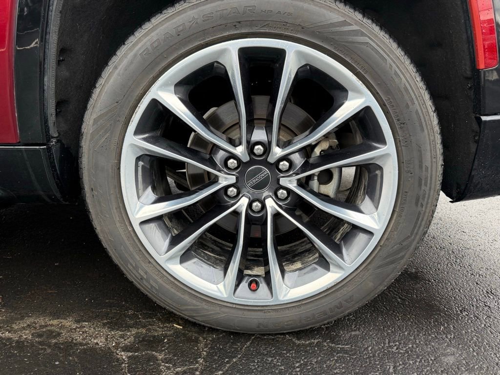 Used 2022 Jeep Wagoneer Series II w/ Premium Group I image 30