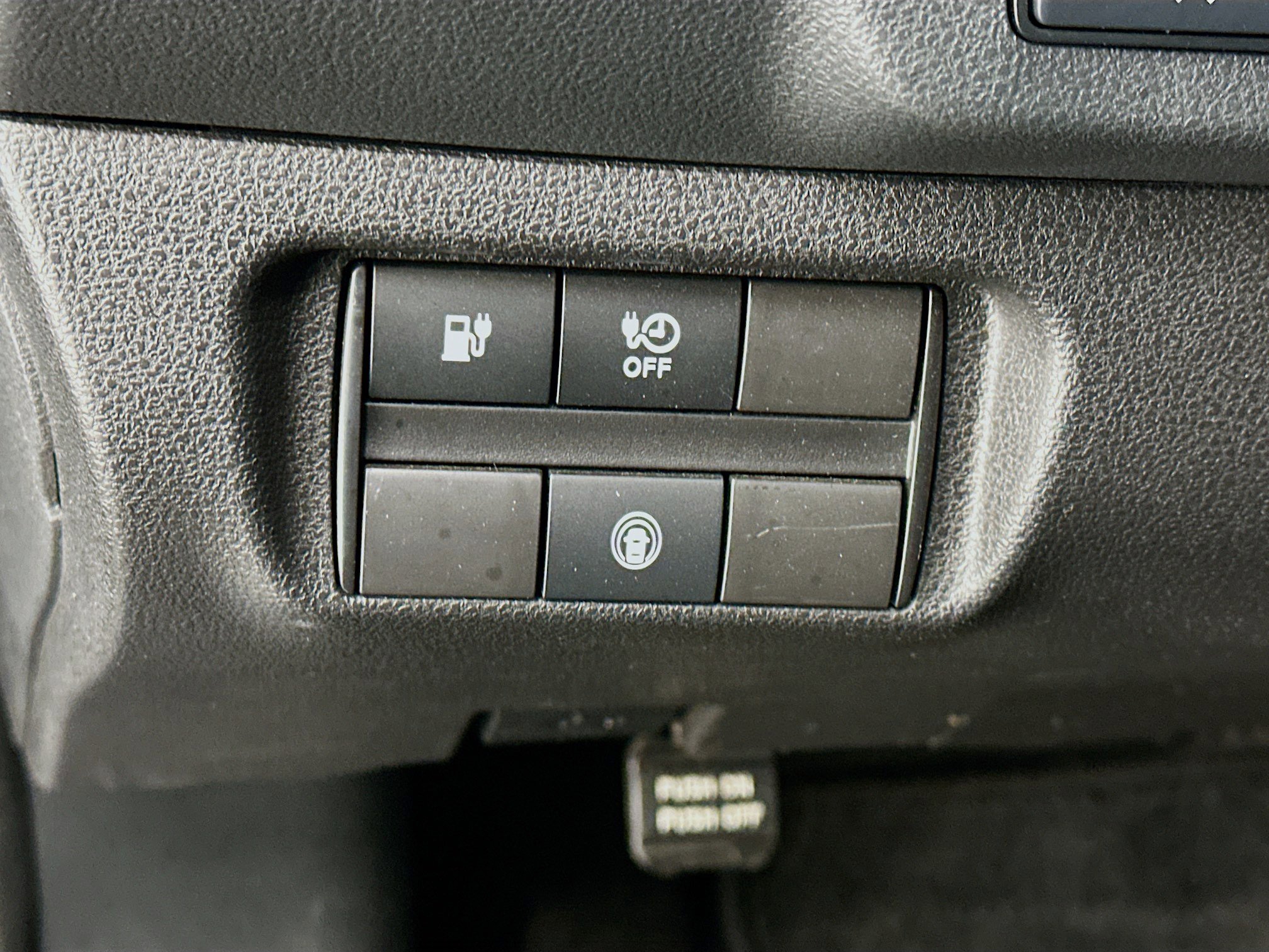 Used 2024 Nissan Leaf S FWD image 17