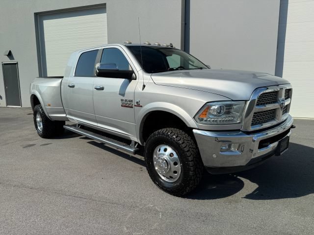 Used 2018 RAM 3500 Laramie AWD/4WD image 11