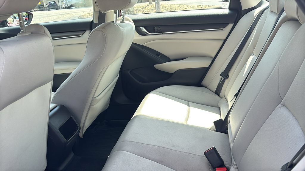 Used 2021 Honda Accord LX image 29