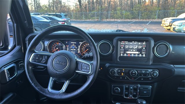 Used 2020 Jeep Wrangler Unlimited Sahara image 9