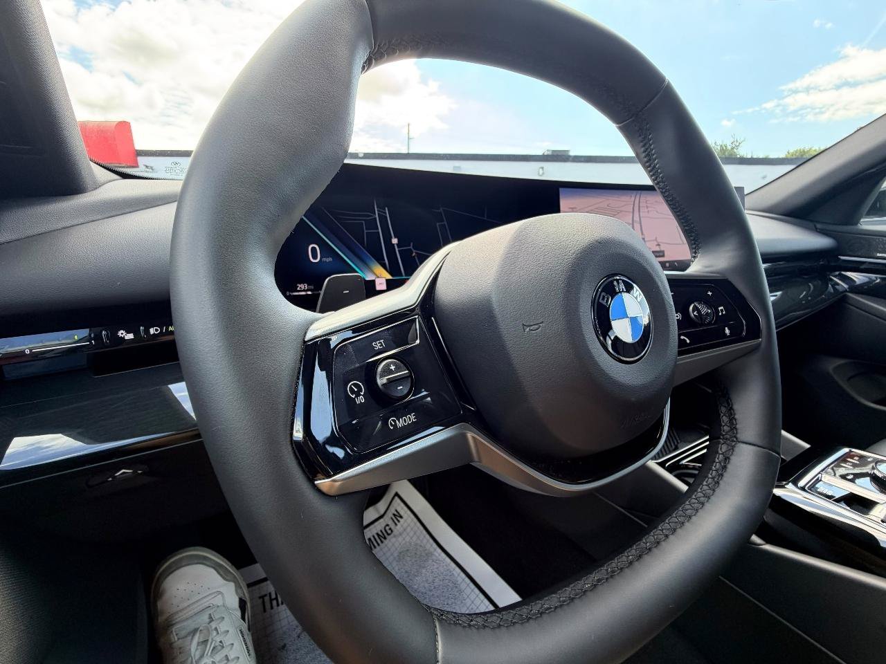Used 2025 BMW 530i RWD image 18