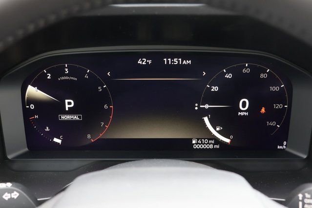 New 2025 Mitsubishi Outlander SEL image 2