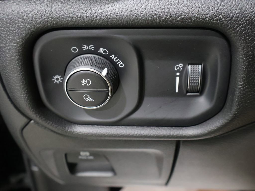 Certified 2023 RAM 1500 Big Horn image 38