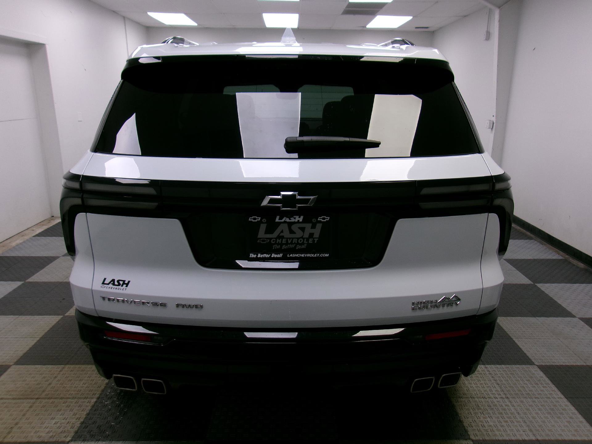 New 2026 Chevrolet Traverse High Country w/ LPO, Floor Liner Package image 14