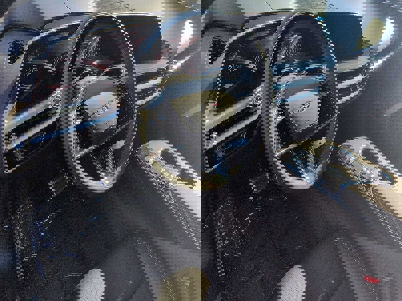 New 2026 Cadillac Lyriq V image 12