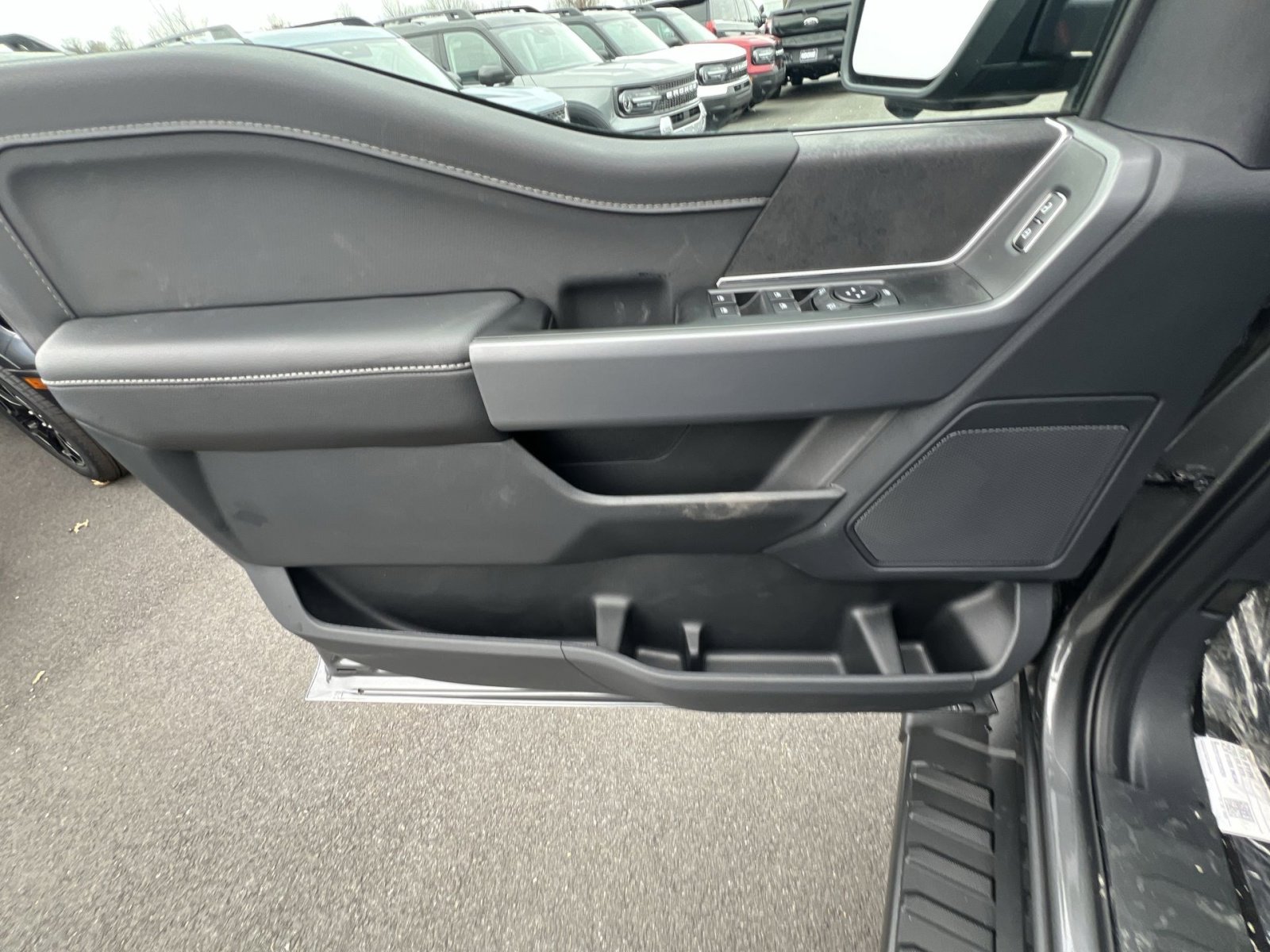 New 2026 Ford F150 XLT w/ Equipment Group 302A MID image 15