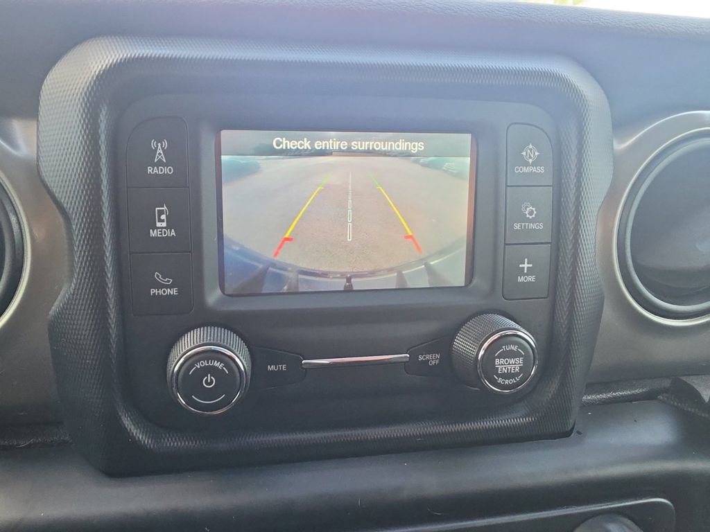 Used 2019 Jeep Wrangler Unlimited Sport S AWD/4WD image 21