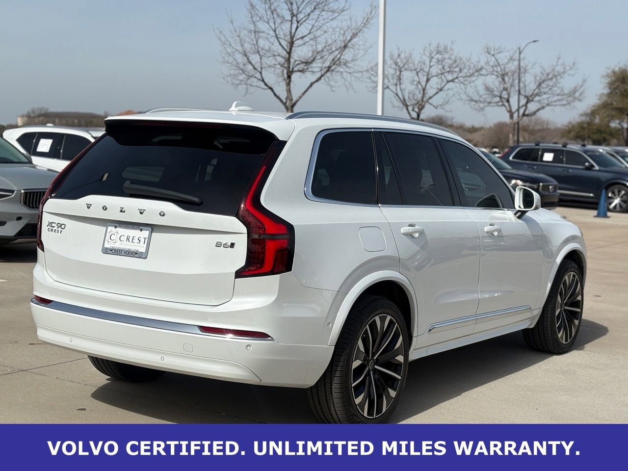 Certified 2025 Volvo XC90 B6 Plus image 7