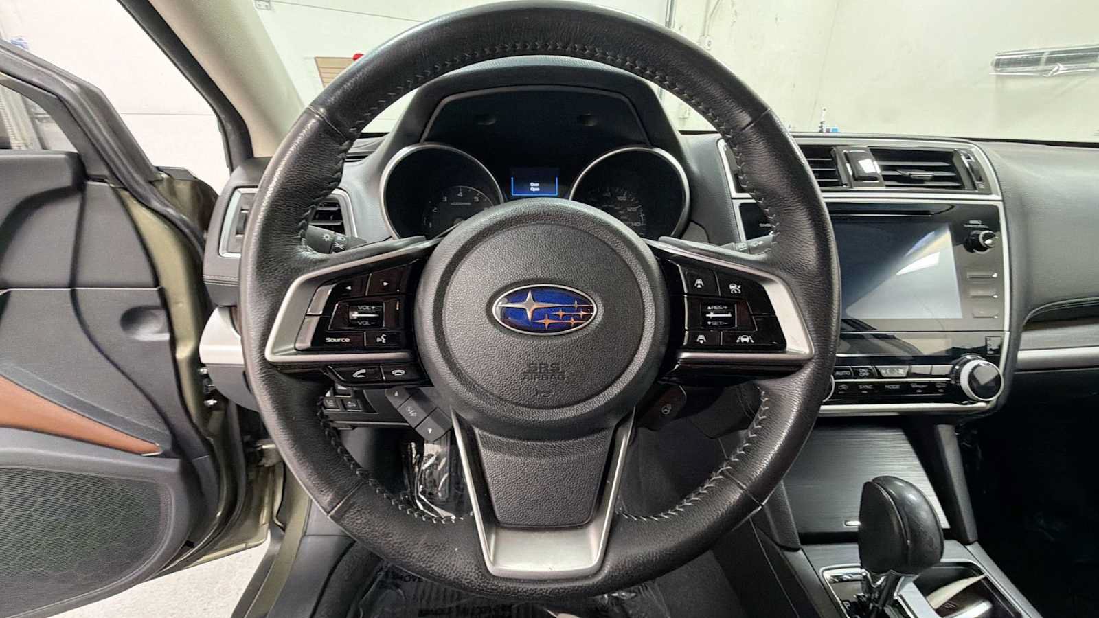 Used 2019 Subaru Outback 3.6R Touring w/ Protection Package #1 AWD/4WD image 16