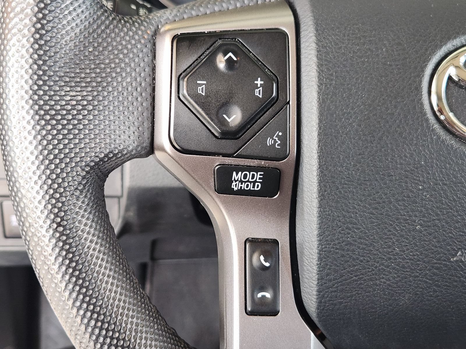 Used 2023 Toyota Tacoma SR5 RWD image 27