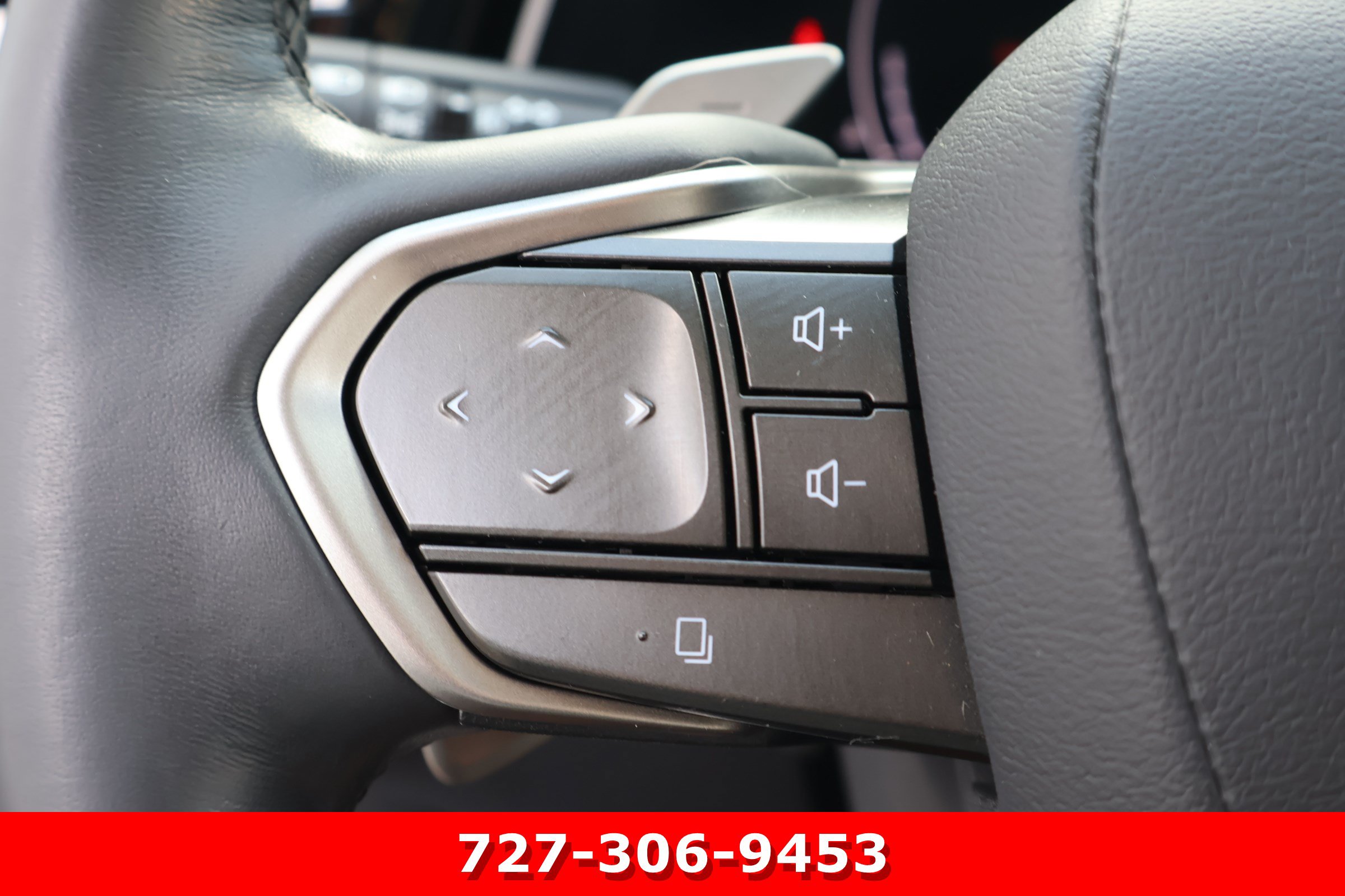 Used 2023 Lexus RX 350 FWD w/ Accessory Package image 27