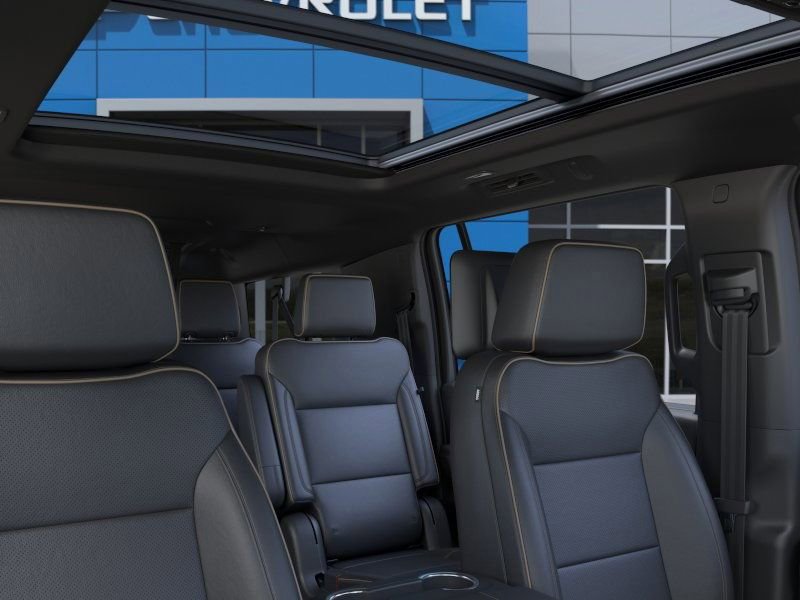New 2026 Chevrolet Suburban Premier image 25