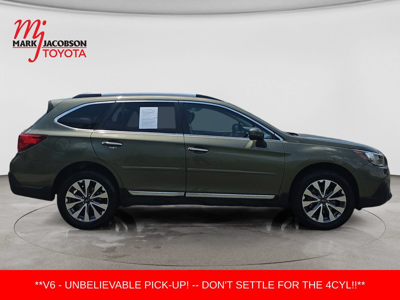 Used 2019 Subaru Outback 3.6R Touring AWD/4WD image 6