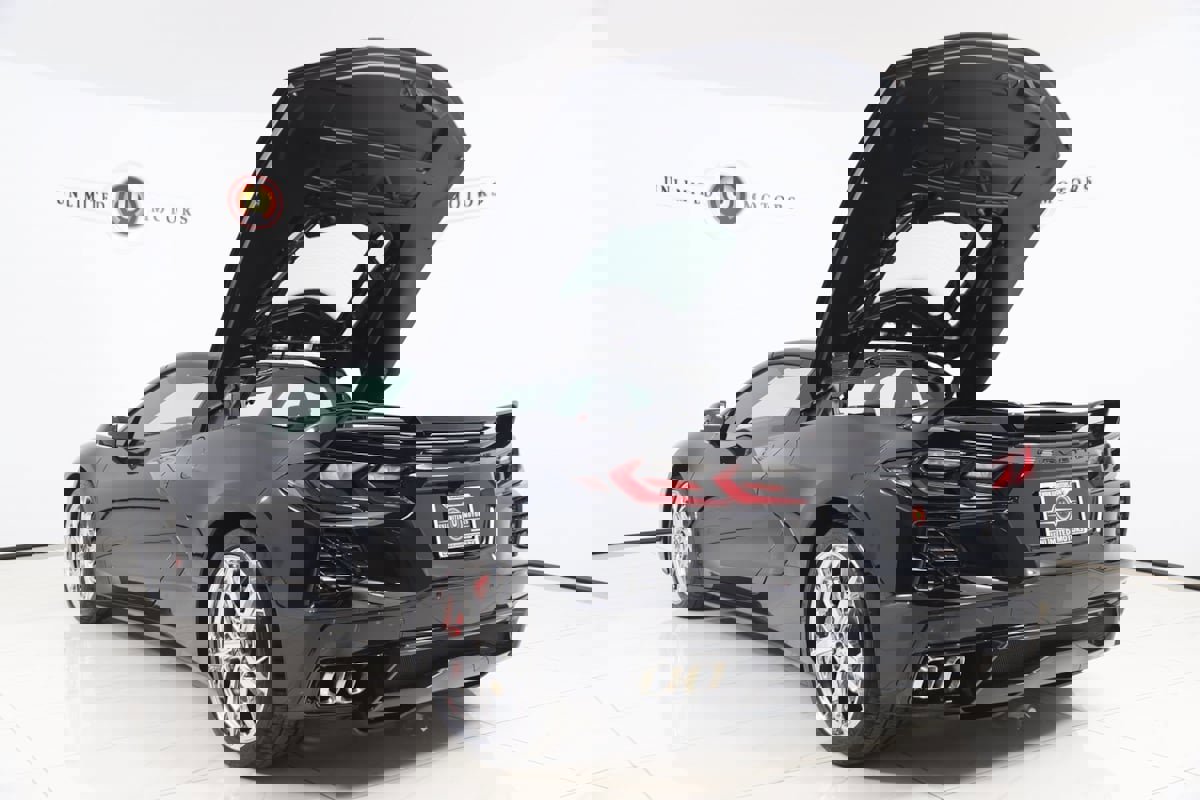 Used 2020 Chevrolet Corvette Stingray Premium Cpe w/ 3LT Preferred Equipment Group image 34