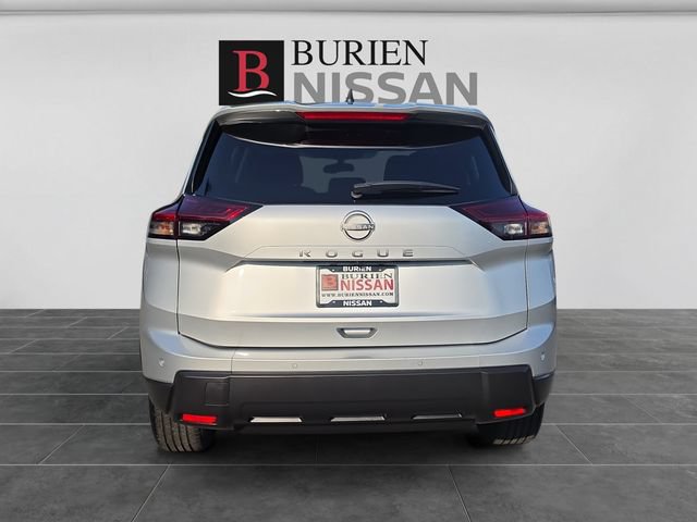 Used 2024 Nissan Rogue S FWD image 4