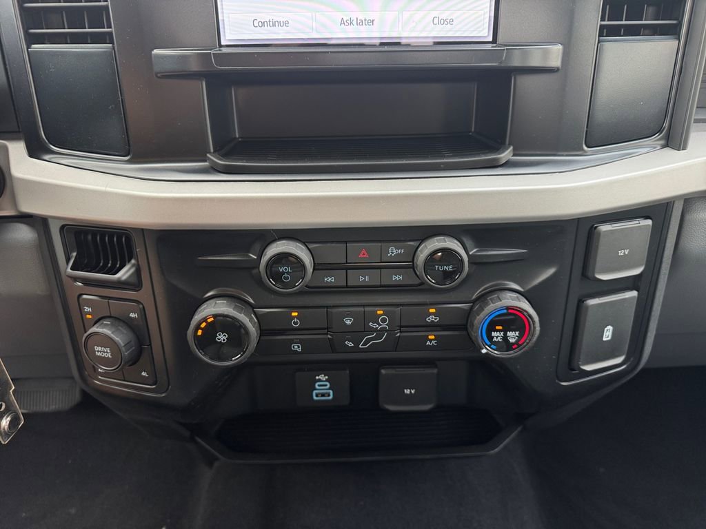 New 2026 Ford F250 XL w/ STX Appearance Package image 31