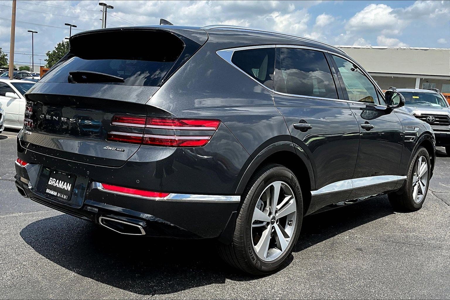 Used 2023 Genesis GV80 3.5T AWD/4WD image 6