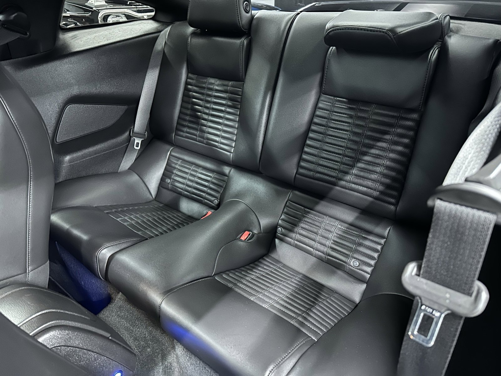 Used 2013 Ford Mustang Shelby GT500 image 22