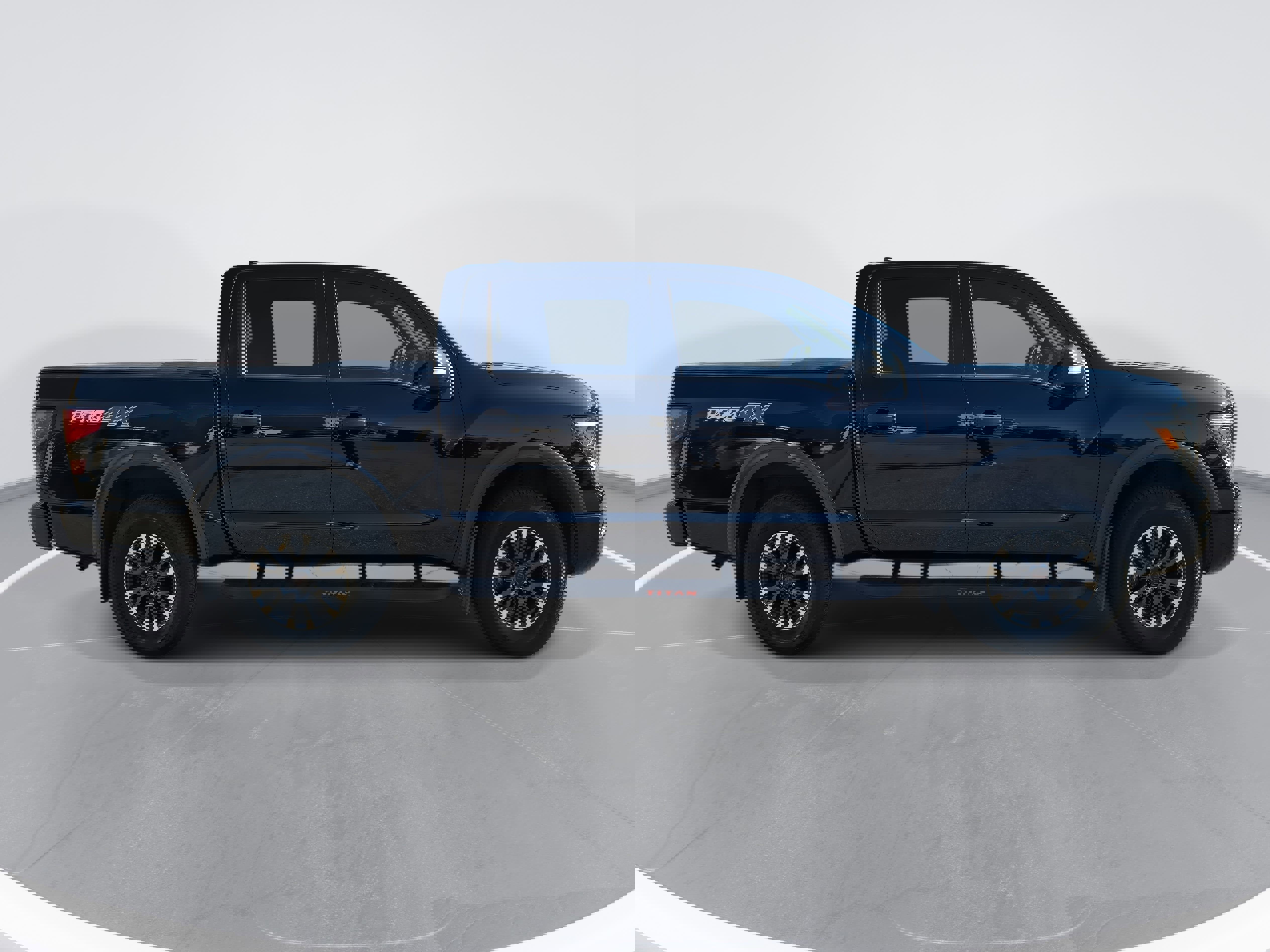 Used 2023 Nissan Titan PRO-4X w/ Pro-4x Convenience Package image 4