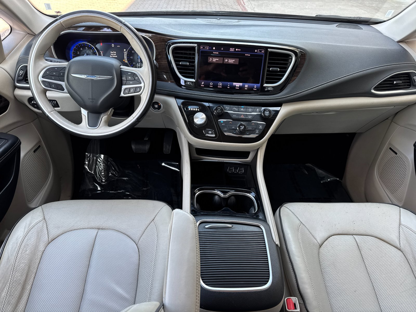 Used 2021 Chrysler Pacifica Limited w/ Premium & Safety Sphere Group AWD/4WD image 15