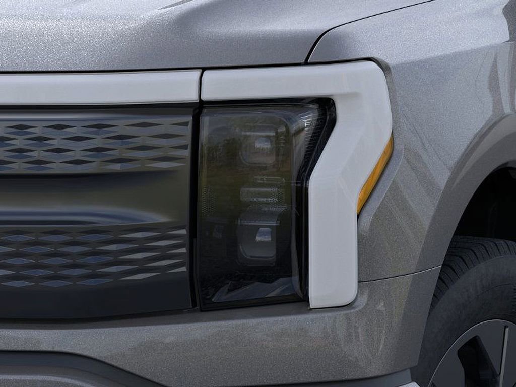 New 2025 Ford F150 Lightning Flash image 18