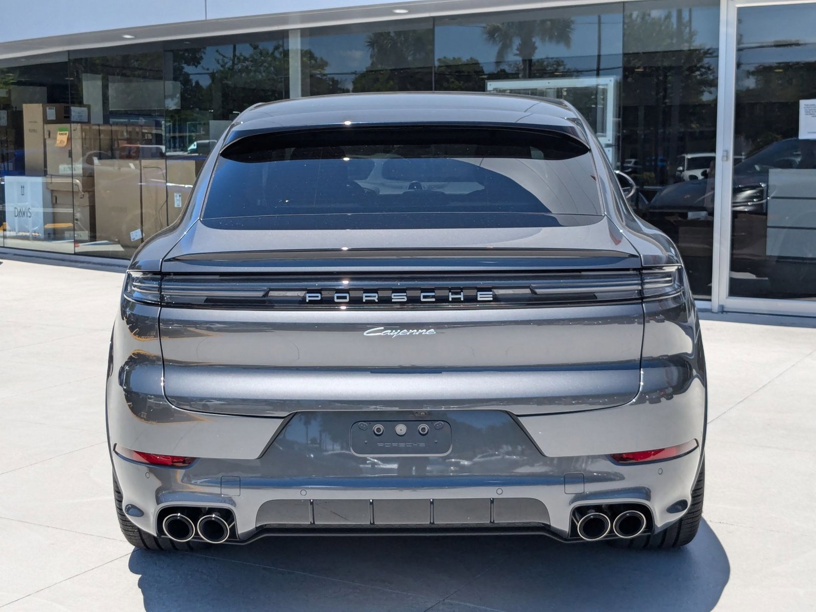 New 2025 Porsche Cayenne Coupe image 10