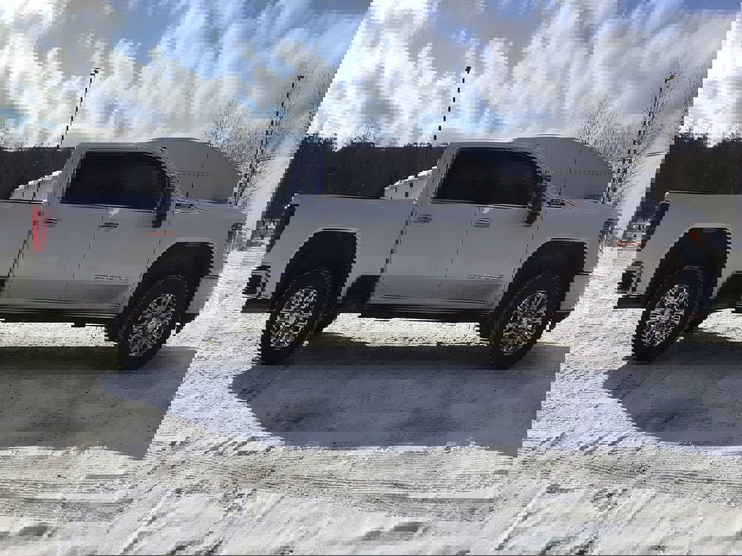 Used 2023 GMC Sierra 3500 Denali w/ Denali Ultimate Package image 8