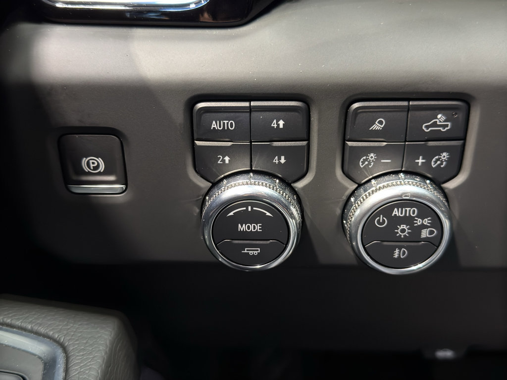 Used 2024 GMC Sierra 1500 Denali image 38