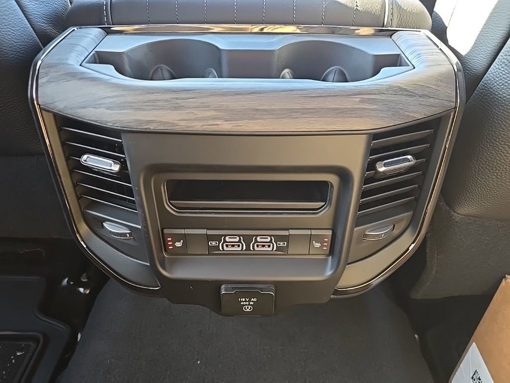 New 2026 RAM 3500 Limited image 32