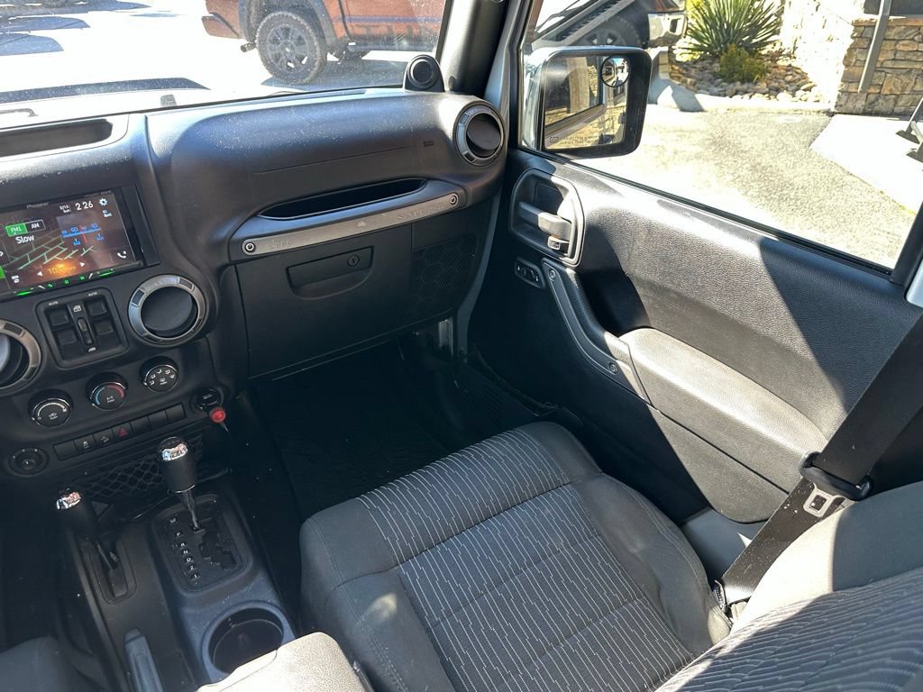 Used 2011 Jeep Wrangler Unlimited Sport AWD/4WD image 22