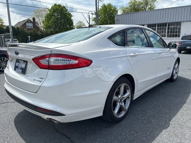Used 2014 Ford Fusion SE FWD image 5