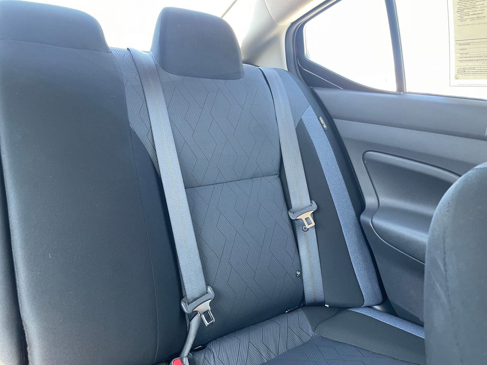 Used 2025 Nissan Versa SV image 35