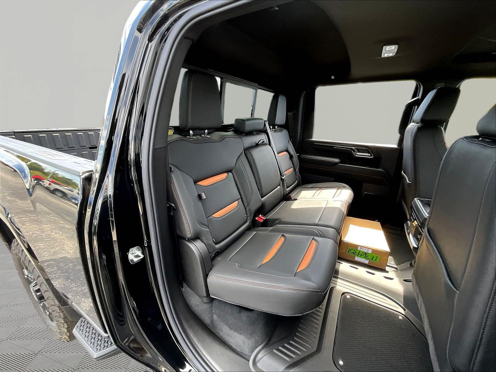 New 2026 GMC Sierra 3500 AT4 w/ AT4 Premium Plus Package AWD/4WD image 20