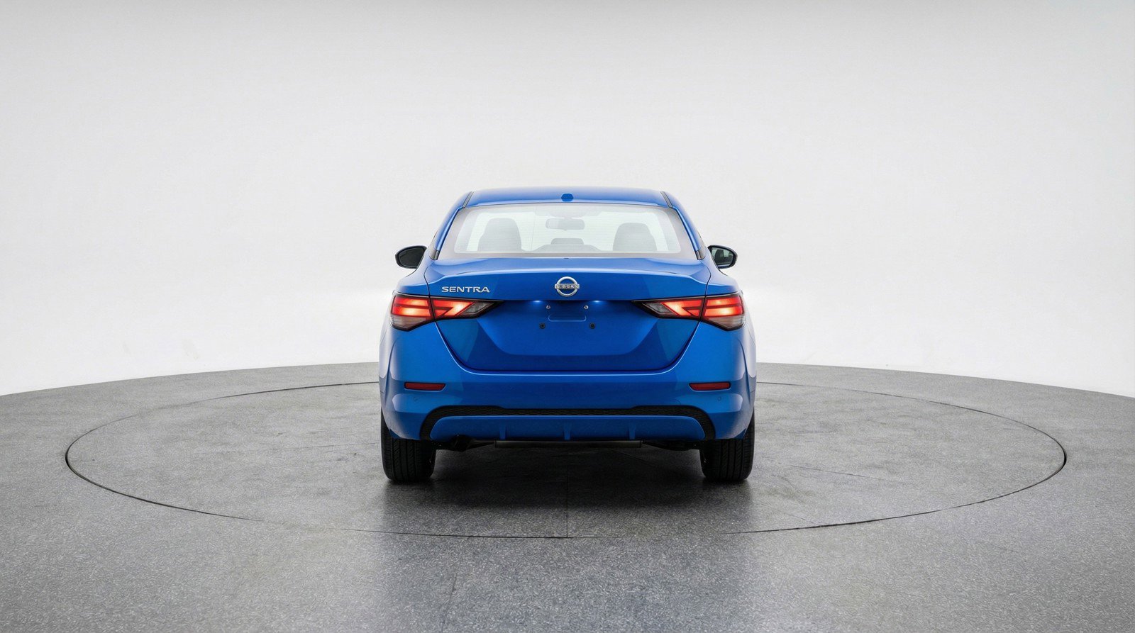 Used 2025 Nissan Sentra SV image 7
