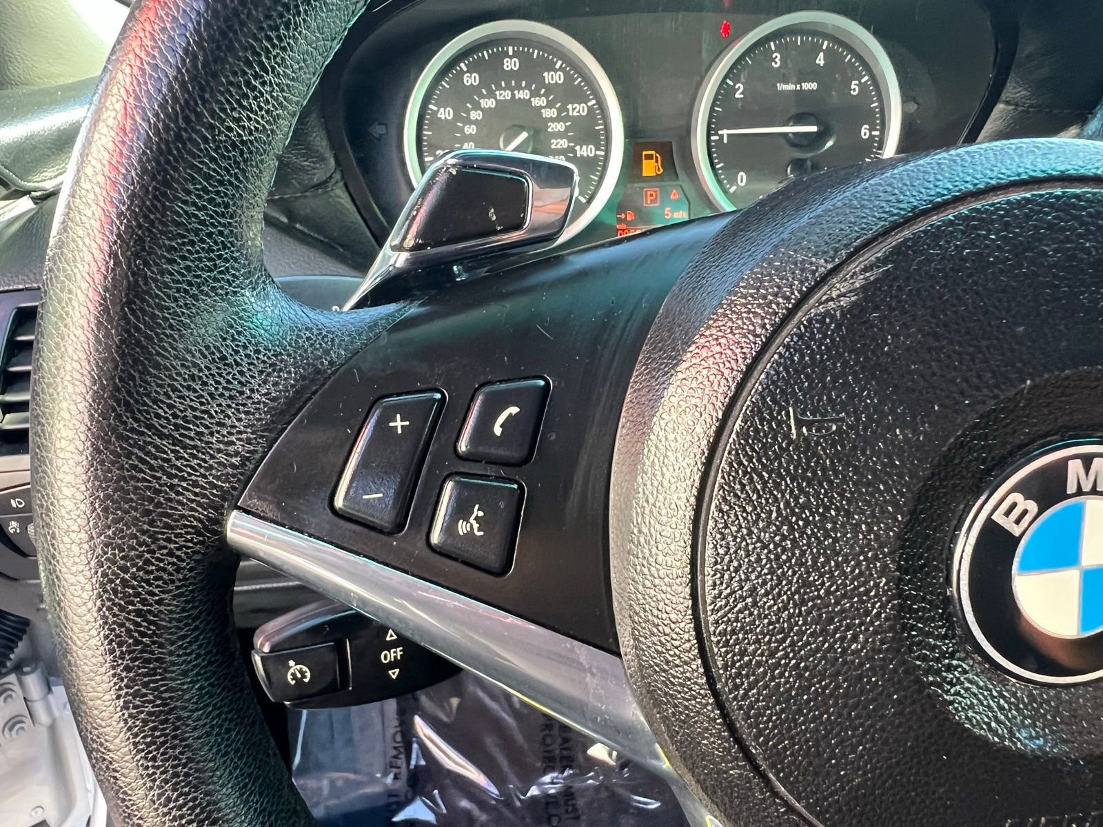 Used 2008 BMW 650i Convertible image 29
