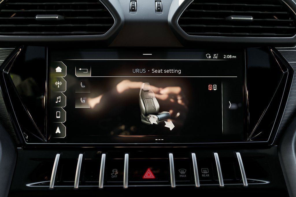 Used 2021 Lamborghini Urus image 74