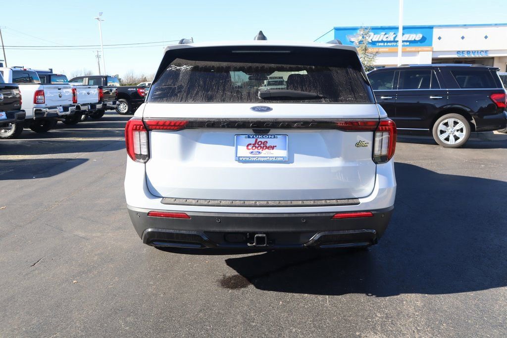 New 2026 Ford Explorer ST-Line image 23