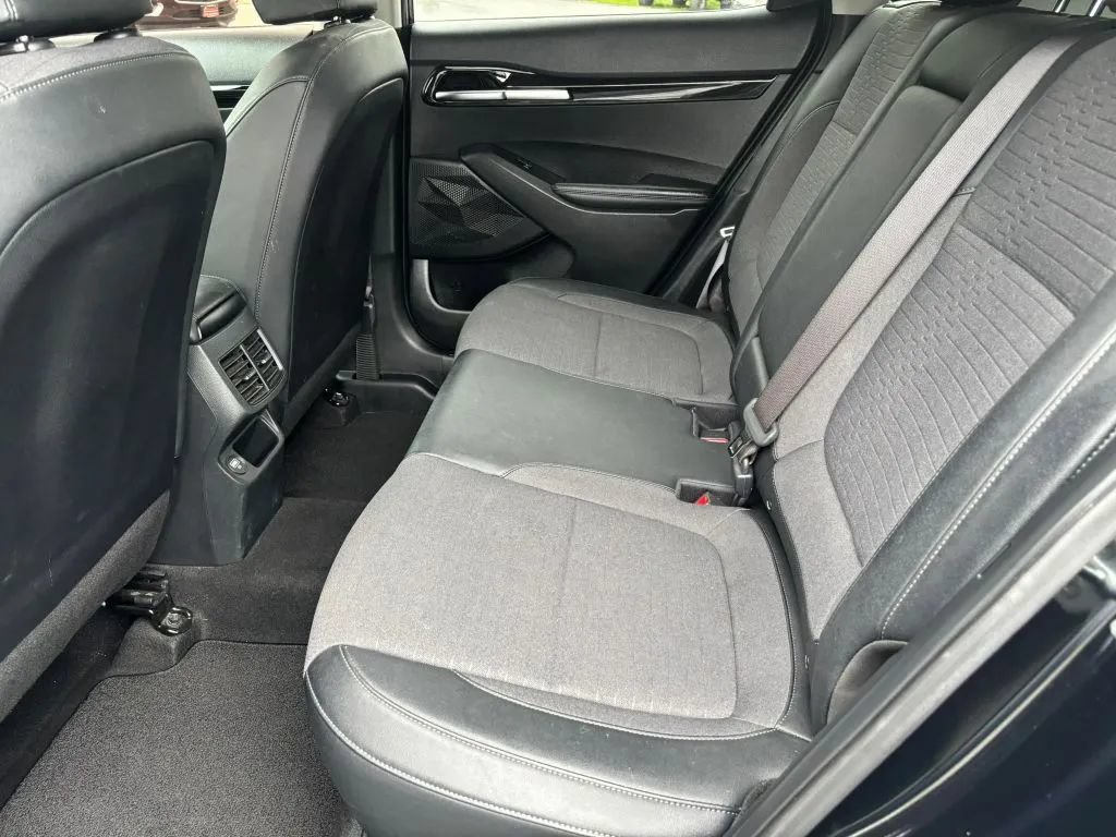 Used 2023 Kia Seltos S AWD/4WD image 13