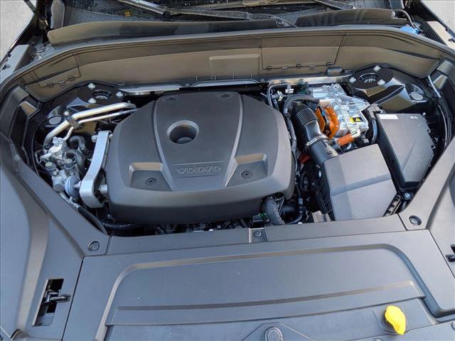New 2026 Volvo XC90 T8 Plus w/ Protection Package Premier image 20