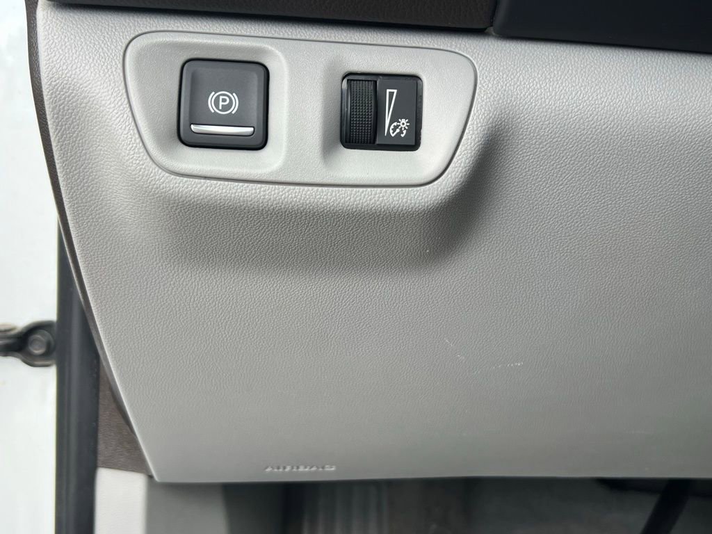 Used 2021 GMC Acadia SLT image 28