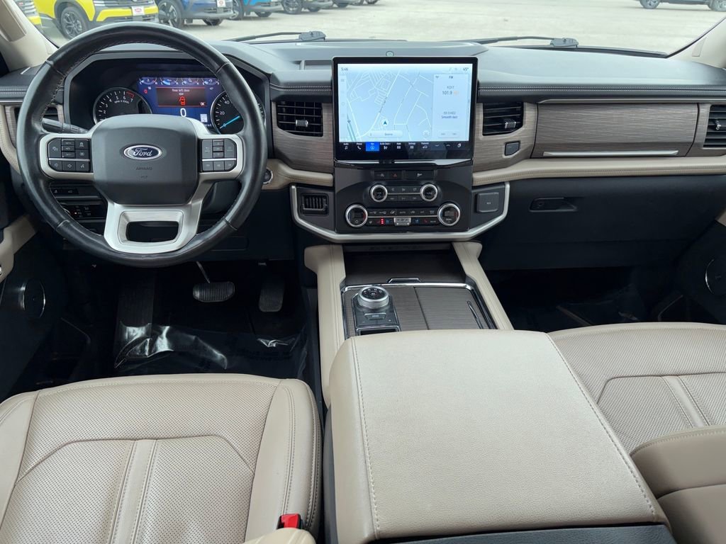 Used 2024 Ford Expedition Limited image 22